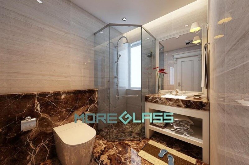 Mẫu phòng tắm MG-009 cho phòng tắm nhỏ đơn giản mà độc đáo với vách tắm kính 135 hiện đại, gương soi cốt bỉ cao cấp.